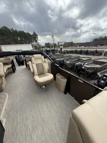 Slide: The Image of Veranda VR22RC 2026 - 20