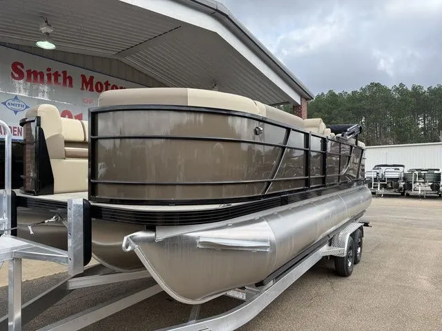 Slide: The Image of Veranda VR22RC 2026 - 7