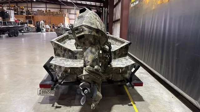 Slide: The Image of Excel 1651 Viper W/Tohatsu 40 2024 - 4