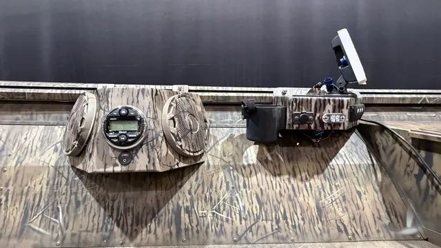 Slide: The Image of G3 1548DK W/Yamaha 25 2016 - 12