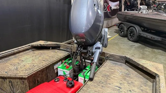 Slide: The Image of G3 1548DK W/Yamaha 25 2016 - 9