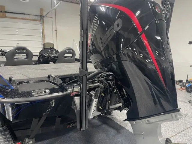 Slide: The Image of Phoenix Bass Boat 921 Elite X 2026 - 7