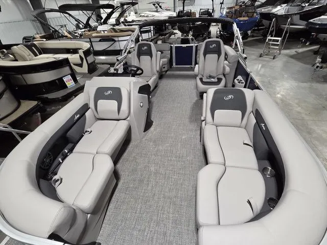 Slide: The Image of Barletta Aria 20QC 2026 - 25