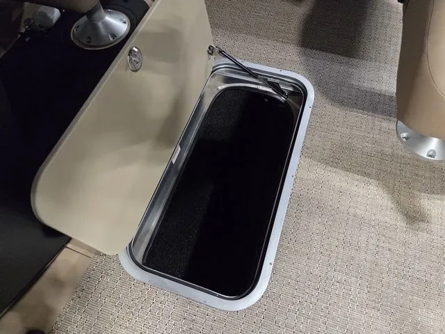 Slide: The Image of Barletta Cabrio 22UC 2026 - 19