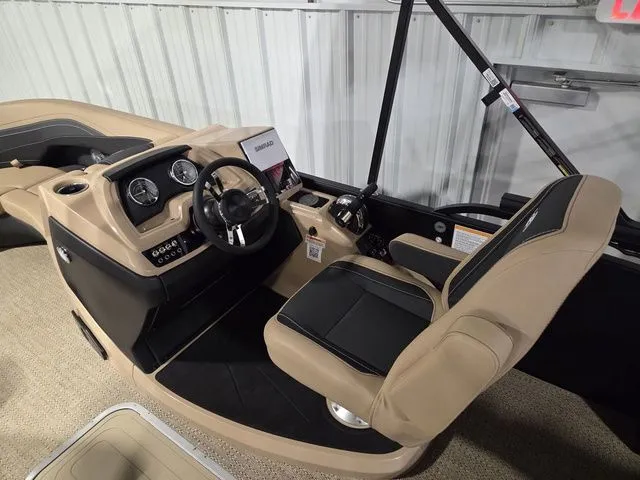 Slide: The Image of Barletta Cabrio 22UC 2026 - 20