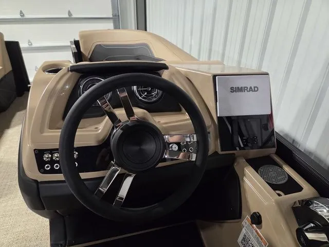 Slide: The Image of Barletta Cabrio 22UC 2026 - 22