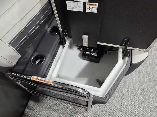 Slide: The Image of Barletta Cabrio 22M 2026 - 12