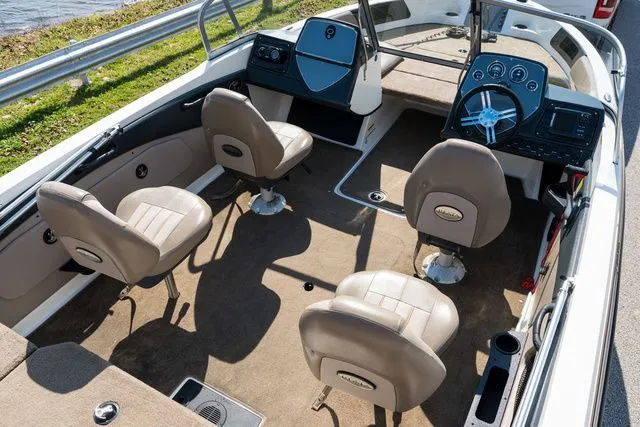 Slide: The Image of Ranger Reata 1850LS 2013 - 4