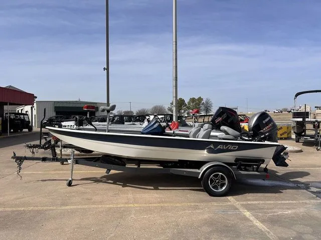 Slide: The Image of Avid 18 XB 2022 - 2