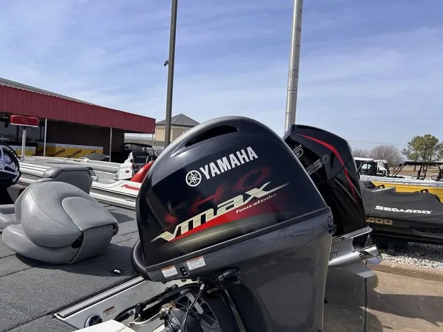 Slide: The Image of Avid 18 XB 2022 - 4