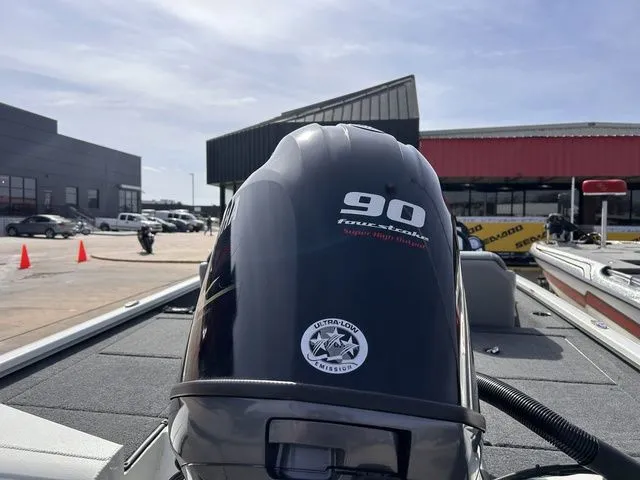 Slide: The Image of Avid 18 XB 2022 - 5