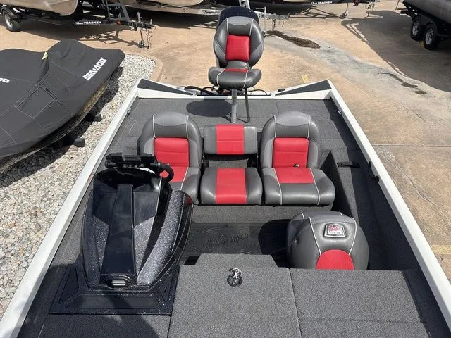 Slide: The Image of Ranger RT188 2018 - 10