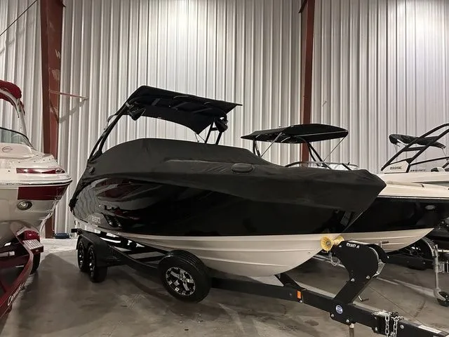 Slide: The Image of Yamaha AR250 2022 - 18