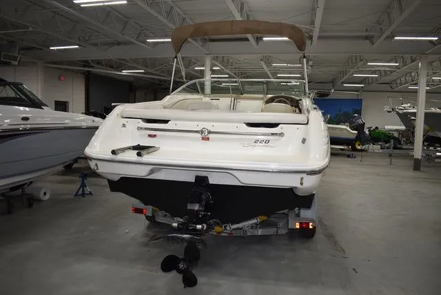 Slide: The Image of Sea Ray 220 Overnighter 1995 - 16