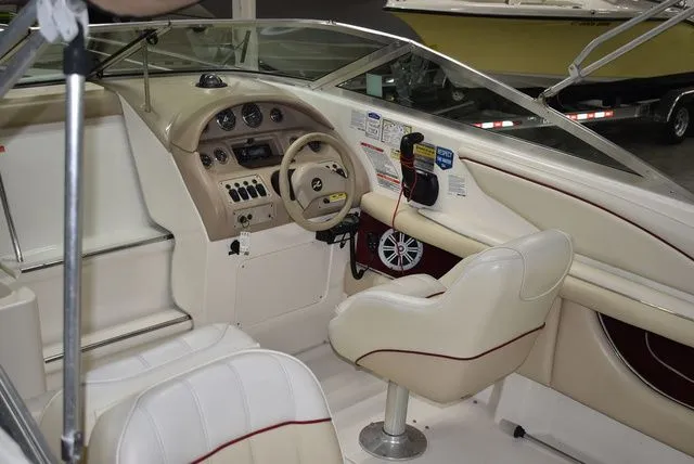 Slide: The Image of Sea Ray 220 Overnighter 1995 - 28