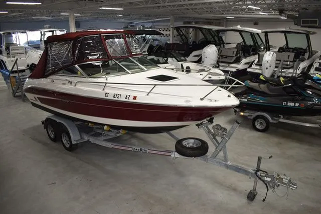 Slide: The Image of Sea Ray 220 Overnighter 1995 - 3