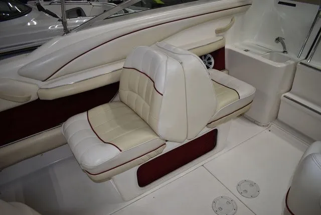 Slide: The Image of Sea Ray 220 Overnighter 1995 - 47