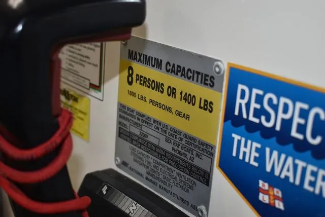 Slide: The Image of Sea Ray 220 Overnighter 1995 - 54