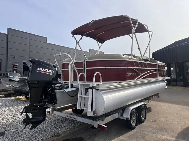 Slide: The Image of Silver Wave 230 Island CL 2017 - 7