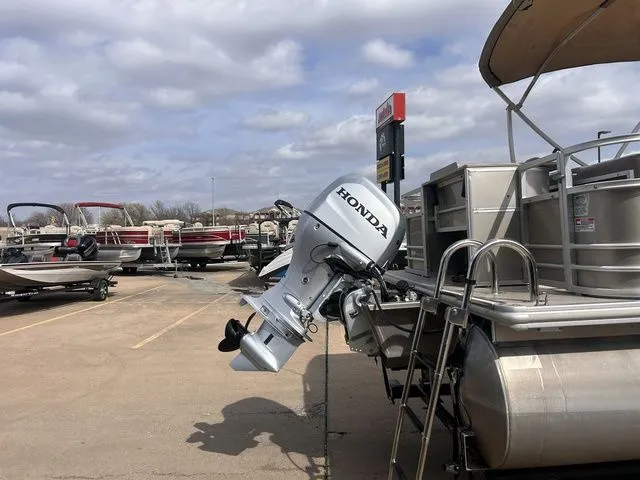 Slide: The Image of SunChaser 20 CNF 2019 - 4