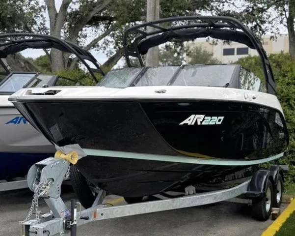 Slide: The Image of Yamaha AR220 2026 - 3