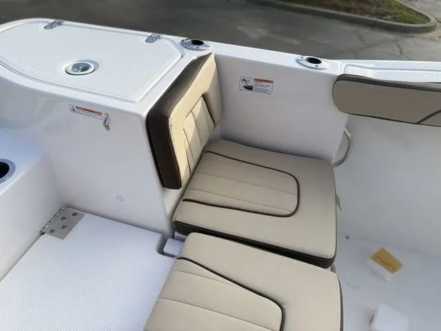 Slide: The Image of Yamaha 252 FSH Sport 2026 - 11