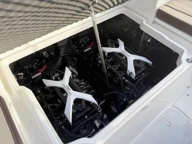 Slide: The Image of Yamaha 252 FSH Sport 2026 - 30