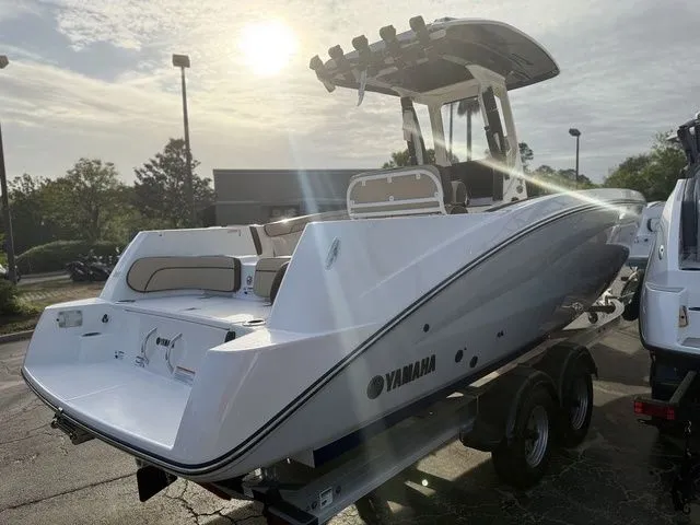 Slide: The Image of Yamaha 252 FSH Sport 2026 - 5