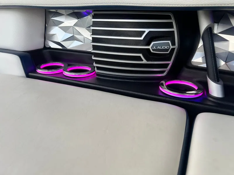 Slide: The Image of Nautique G25 2019 - 22