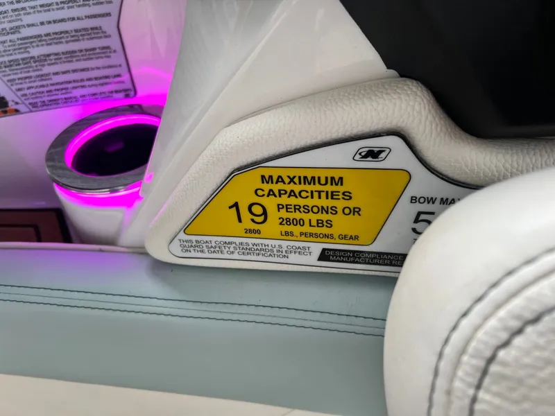 Slide: The Image of Nautique G25 2019 - 25