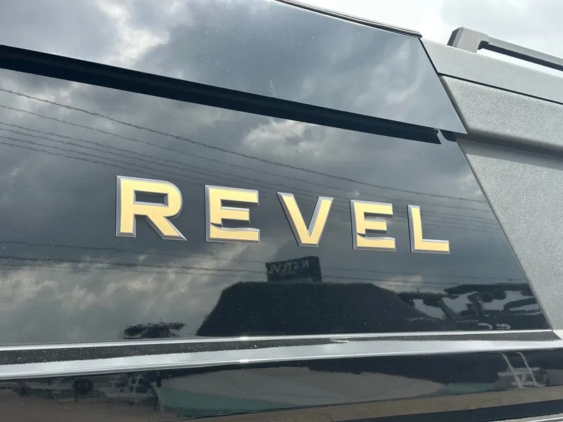 Slide: The Image of Revel RS25L 2026 - 11