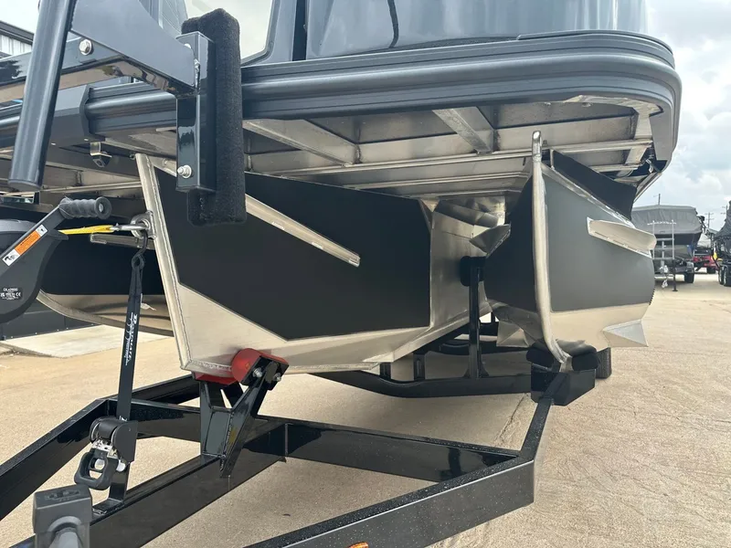 Slide: The Image of Revel RS25L 2026 - 18