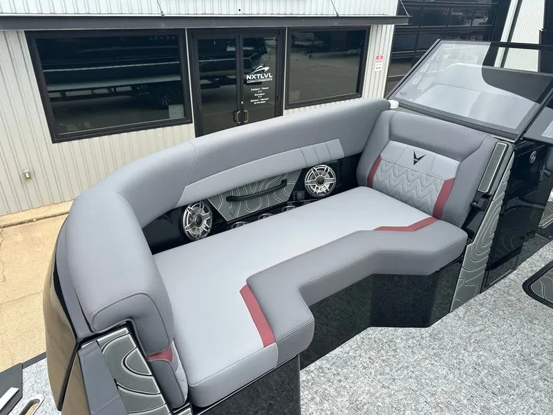 Slide: The Image of Revel RS25L 2026 - 20