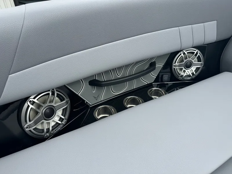 Slide: The Image of Revel RS25L 2026 - 21