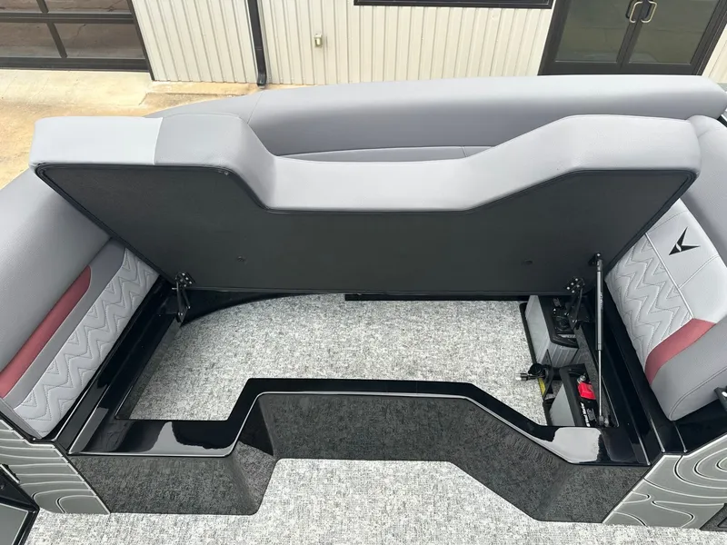 Slide: The Image of Revel RS25L 2026 - 23