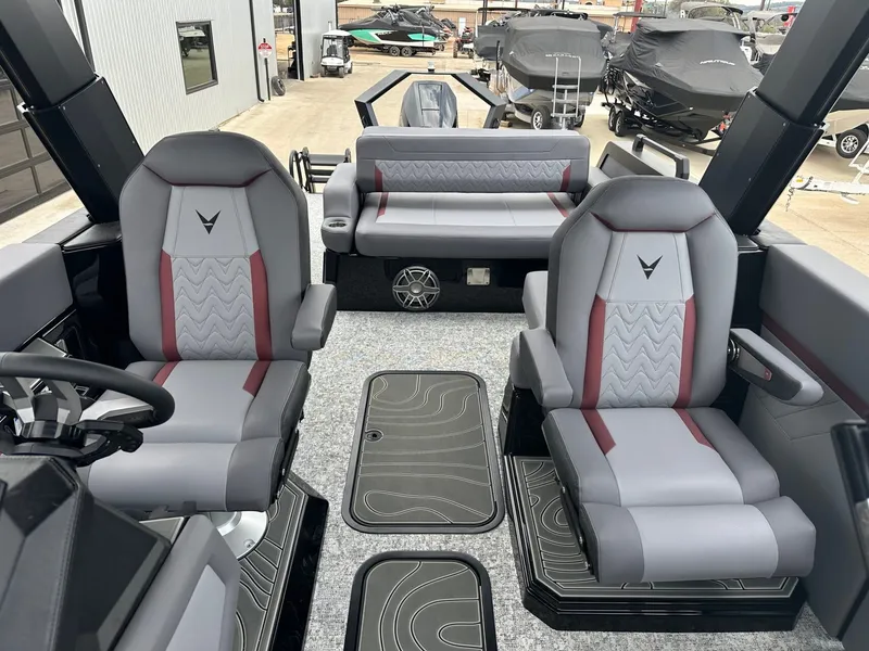 Slide: The Image of Revel RS25L 2026 - 31