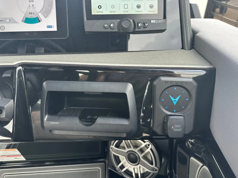 Slide: The Image of Revel RS25L 2026 - 42