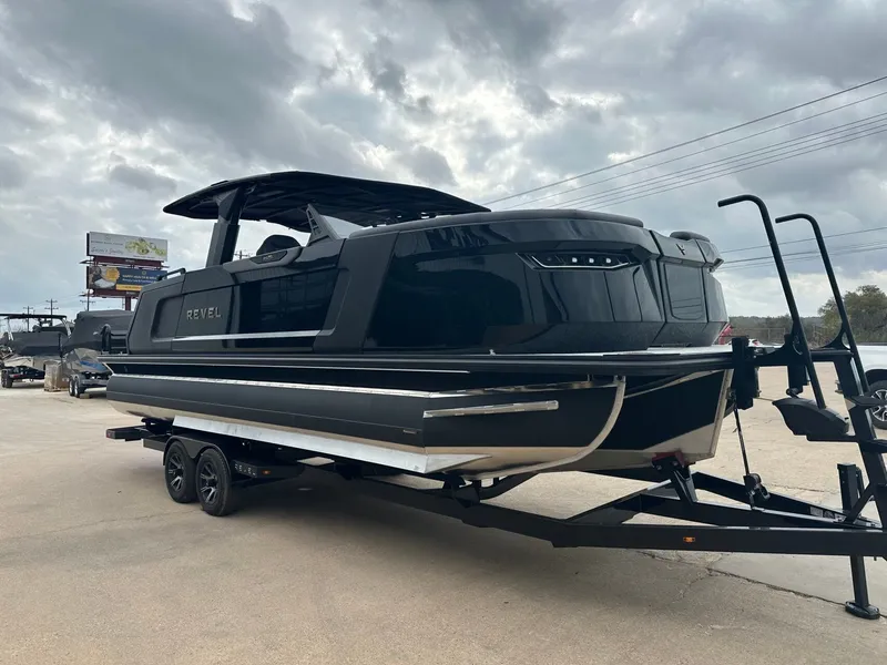 Slide: The Image of Revel RS25L 2026 - 7