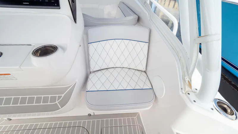 Slide: The Image of Intrepid 345 Valor 2022 - 115