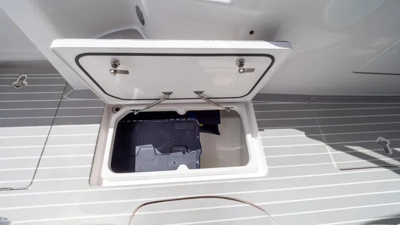 Slide: The Image of Intrepid 345 Valor 2022 - 83