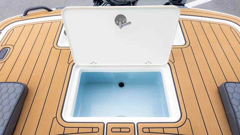 Slide: The Image of Mako Pro Skiff 17 CC 2023 - 8