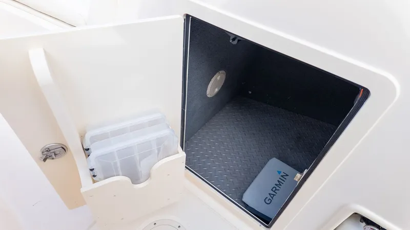 Slide: The Image of Grady-White Freedom 215 2023 - 20