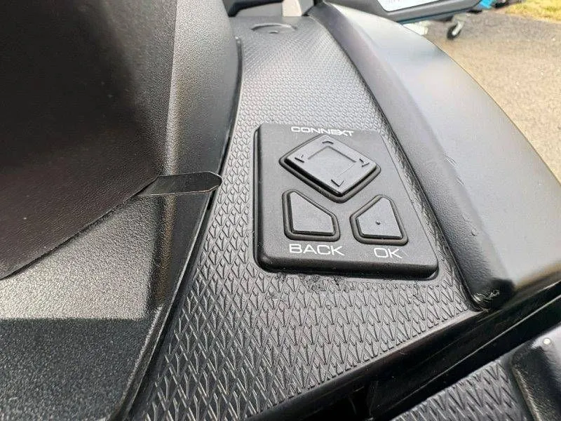 Slide: The Image of Yamaha VX Deluxe 2024 - 17