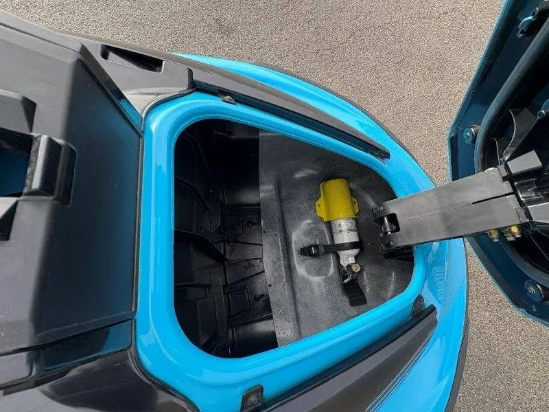 Slide: The Image of Yamaha VX Deluxe 2024 - 22