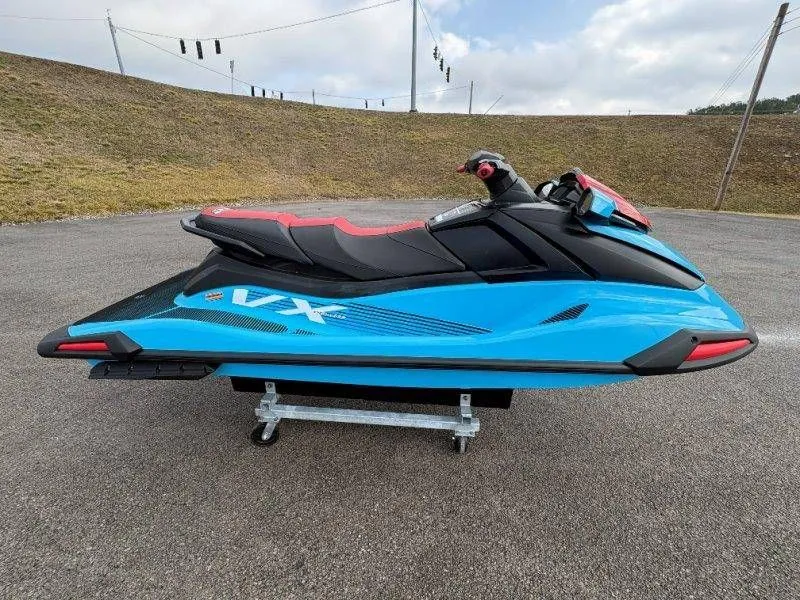 Slide: The Image of Yamaha VX Deluxe 2024 - 15