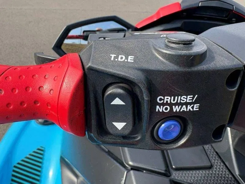 Slide: The Image of Yamaha VX Cruiser 2024 - 22