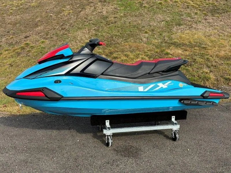 Slide: The Image of Yamaha VX Deluxe 2024 - 14