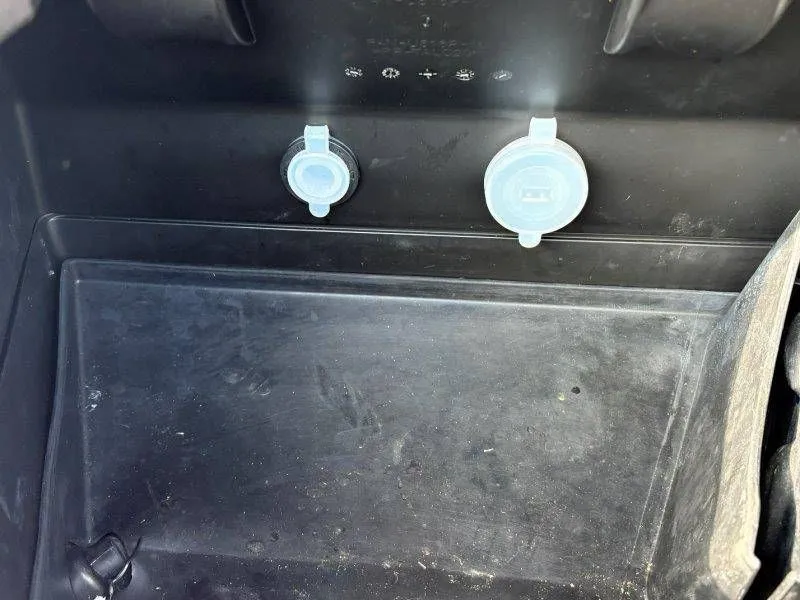 Slide: The Image of Yamaha VX Deluxe 2024 - 16