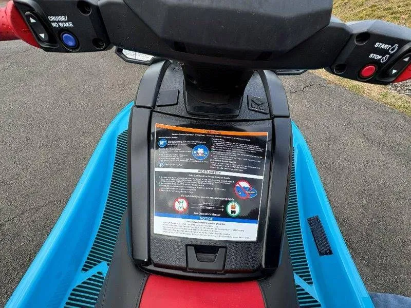 Slide: The Image of Yamaha VX Deluxe 2024 - 8