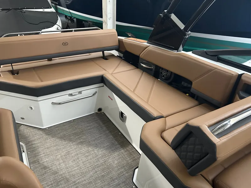 Slide: The Image of Interior of 2024 Cobalt R6 boat with luxurious leather seating. - 25